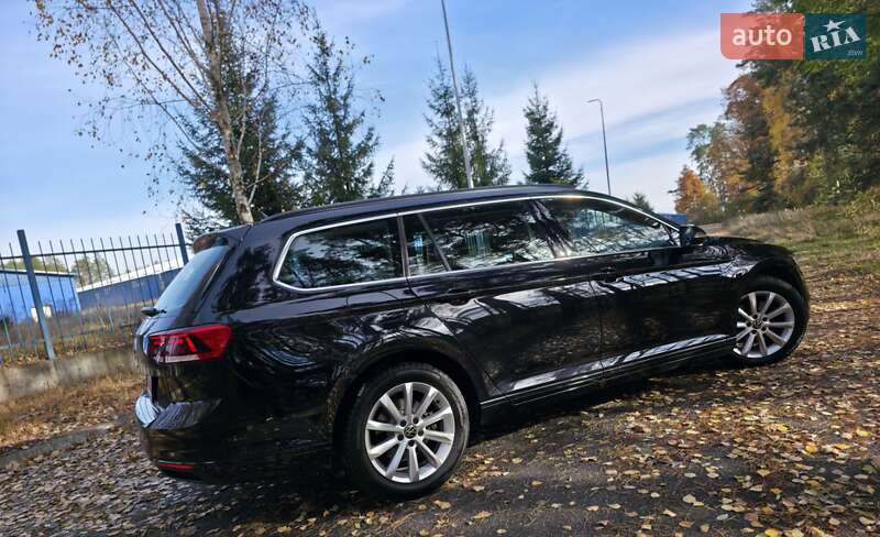 Универсал Volkswagen Passat 2022 в Буче