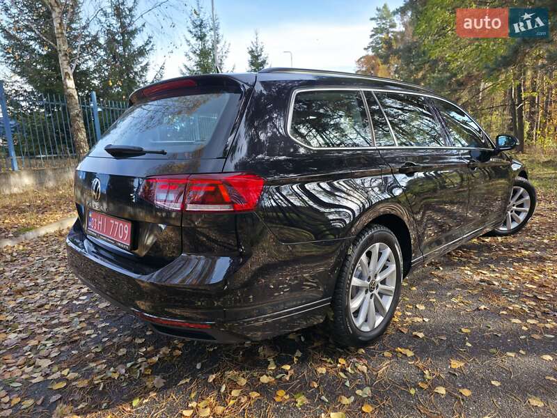 Универсал Volkswagen Passat 2022 в Буче