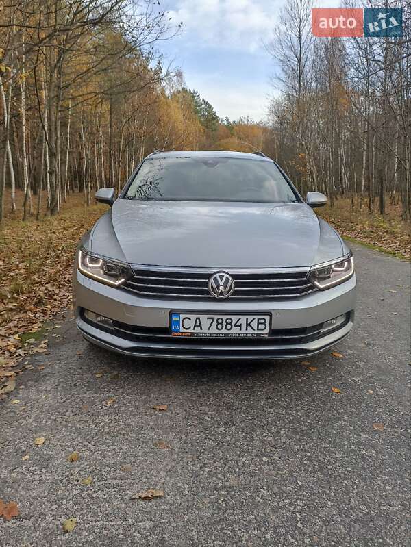 Универсал Volkswagen Passat 2016 в Радомышле