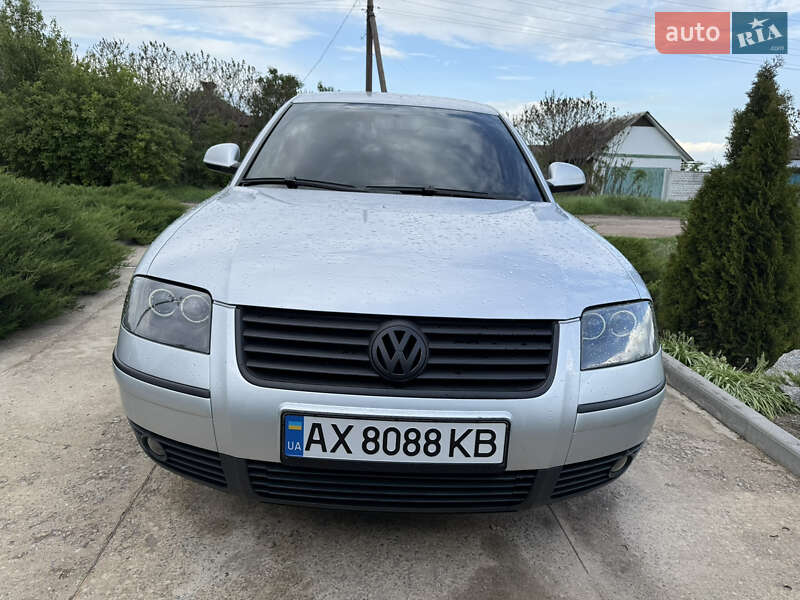 Седан Volkswagen Passat 2005 в Харькове