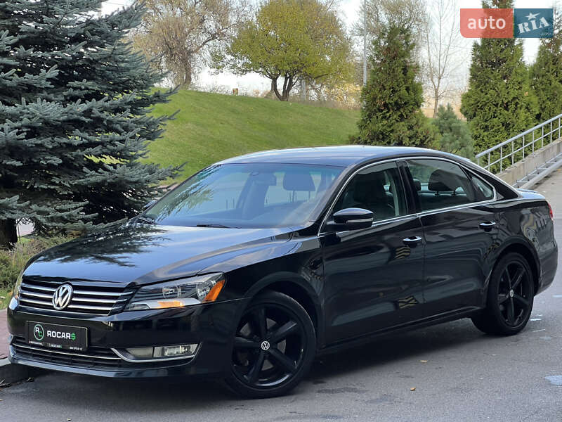 Седан Volkswagen Passat 2013 в Києві