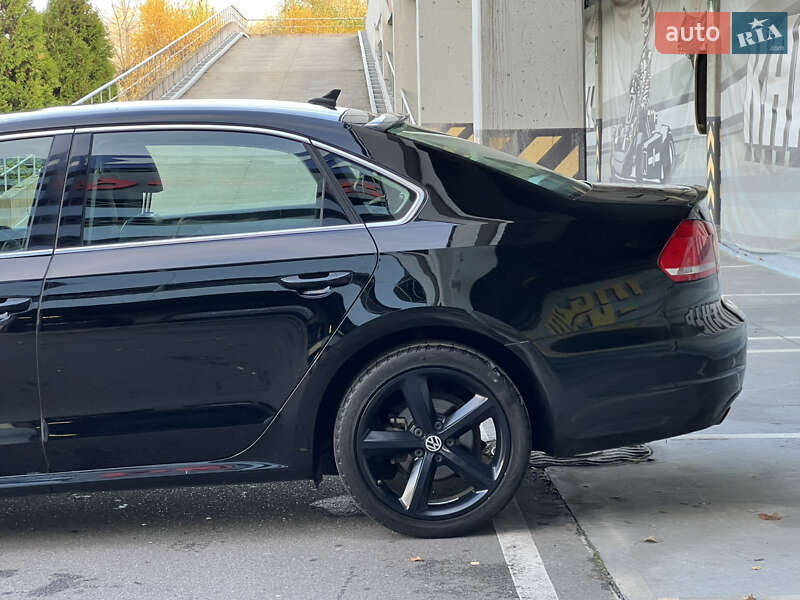 Седан Volkswagen Passat 2013 в Києві