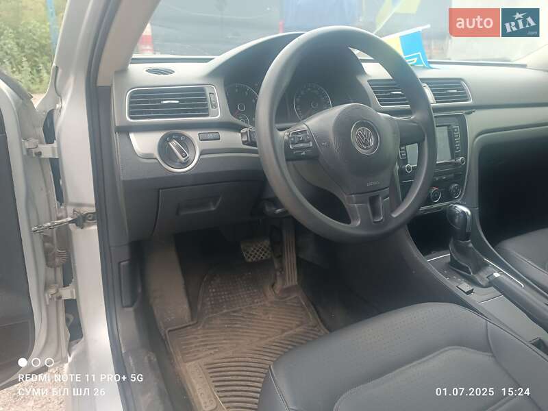 Седан Volkswagen Passat 2012 в Сумах
