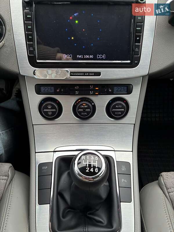 Седан Volkswagen Passat 2006 в Луцке фото 48 Седан Volkswagen Passat 2006 в Луцке