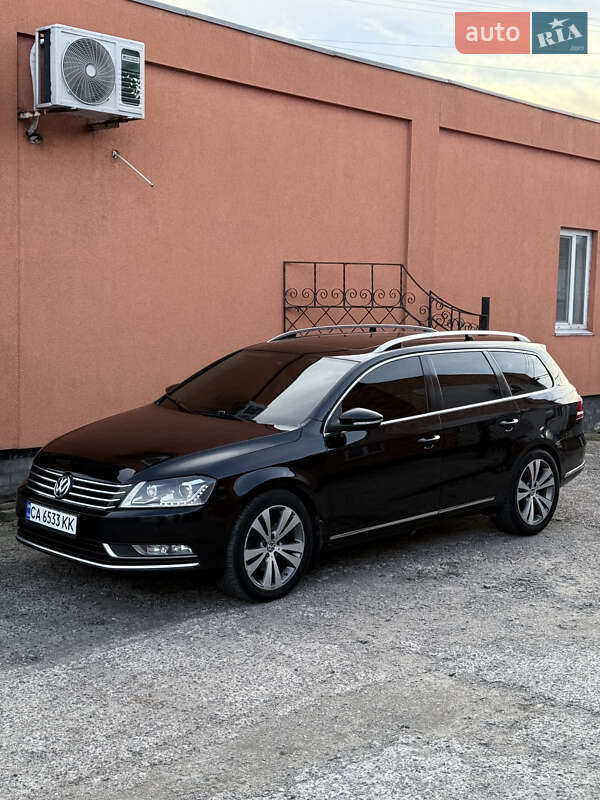 Універсал Volkswagen Passat 2011 в Смілі