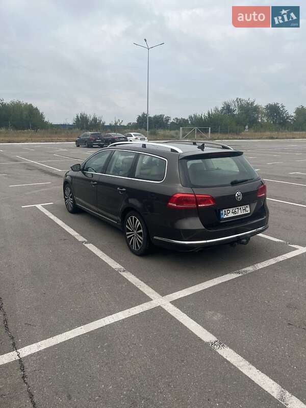 Универсал Volkswagen Passat 2012 в Запорожье