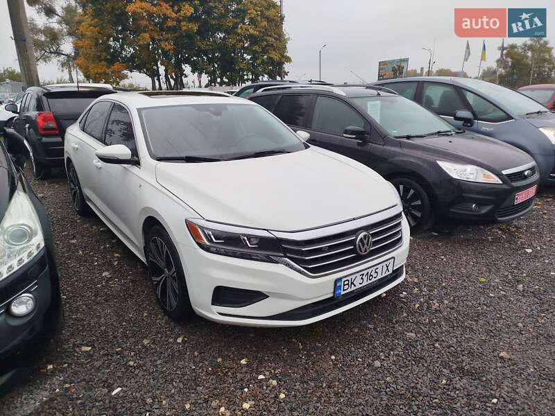 Volkswagen Passat 2021 Volkswagen Passat 2021