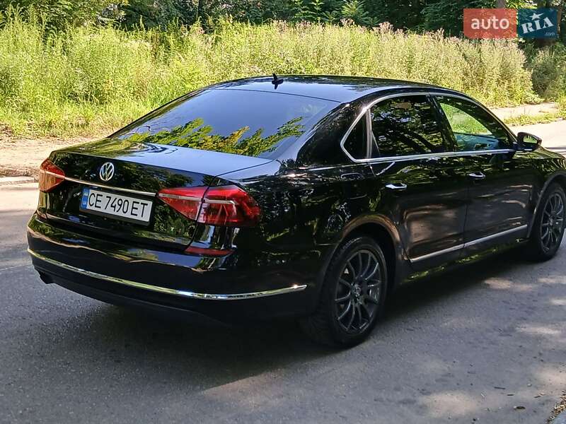 Седан Volkswagen Passat 2016 в Чернівцях
