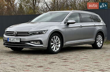 Универсал Volkswagen Passat 2021 в Луцке