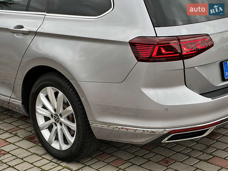 Универсал Volkswagen Passat 2021 в Луцке фото 25 Универсал Volkswagen Passat 2021 в Луцке