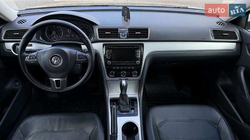 Седан Volkswagen Passat 2012 в Белой Церкви