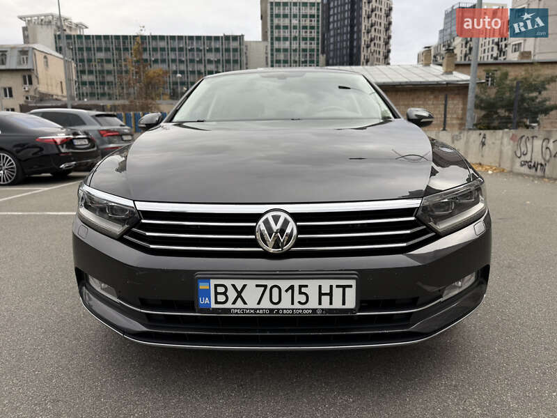 Седан Volkswagen Passat 2018 в Киеве фото 9 Седан Volkswagen Passat 2018 в Киеве