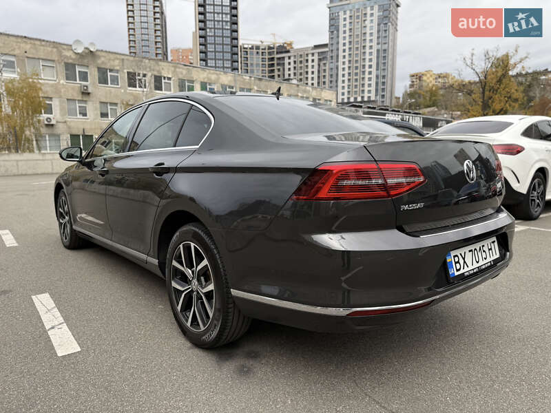 Седан Volkswagen Passat 2018 в Киеве фото 11 Седан Volkswagen Passat 2018 в Киеве