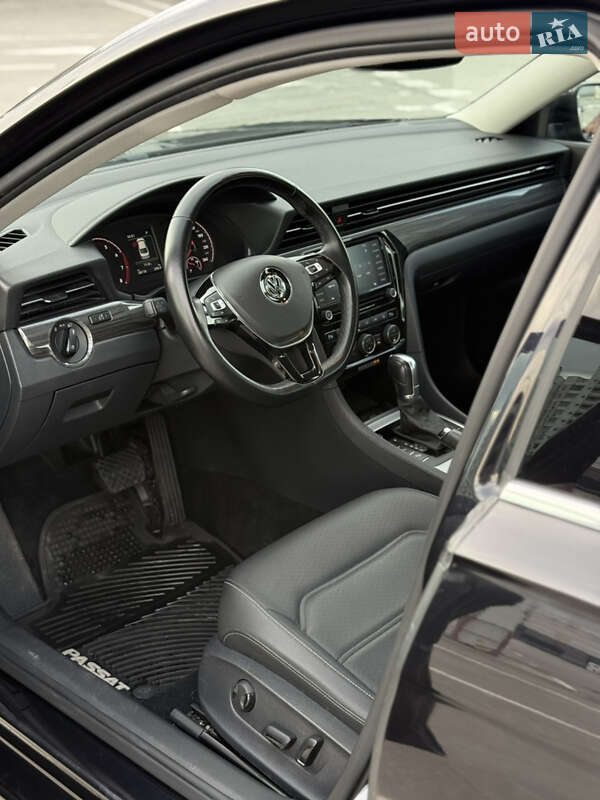Седан Volkswagen Passat 2019 в Києві фото 27 Седан Volkswagen Passat 2019 в Києві