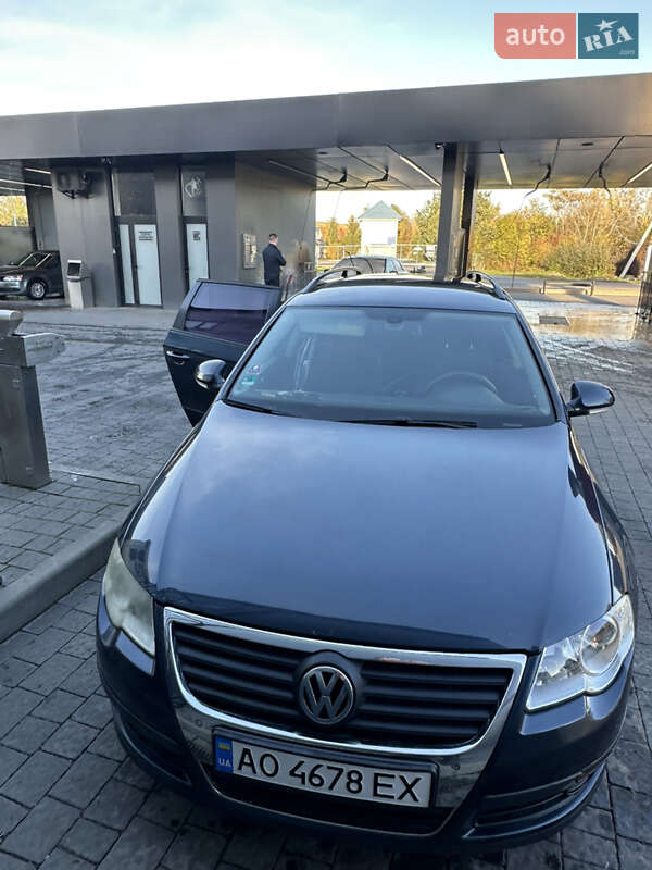 Универсал Volkswagen Passat 2006 в Ужгороде