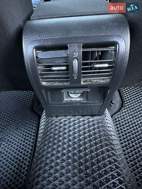 Универсал Volkswagen Passat 2006 в Ужгороде