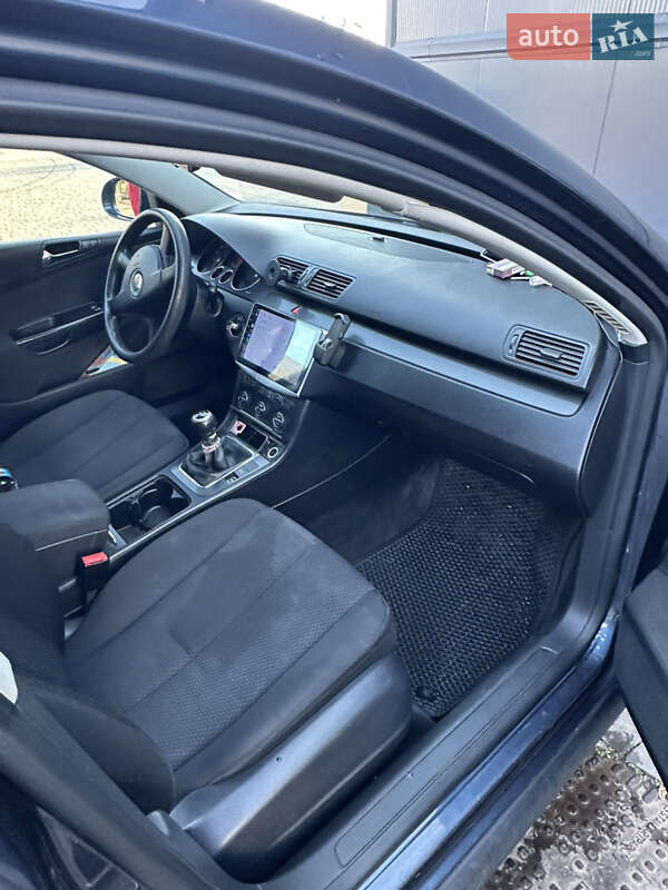 Универсал Volkswagen Passat 2006 в Ужгороде