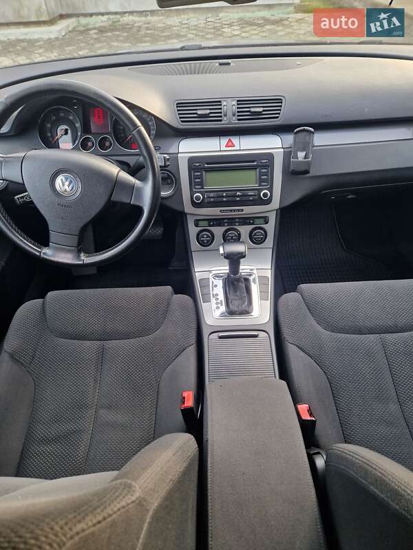 Универсал Volkswagen Passat 2006 в Луцке фото 6 Универсал Volkswagen Passat 2006 в Луцке