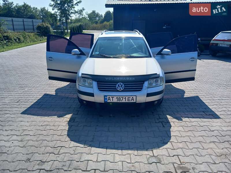 Універсал Volkswagen Passat 2000 в Галичі