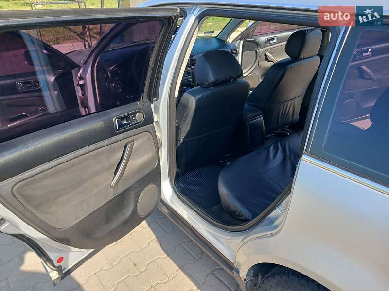 Універсал Volkswagen Passat 2000 в Галичі