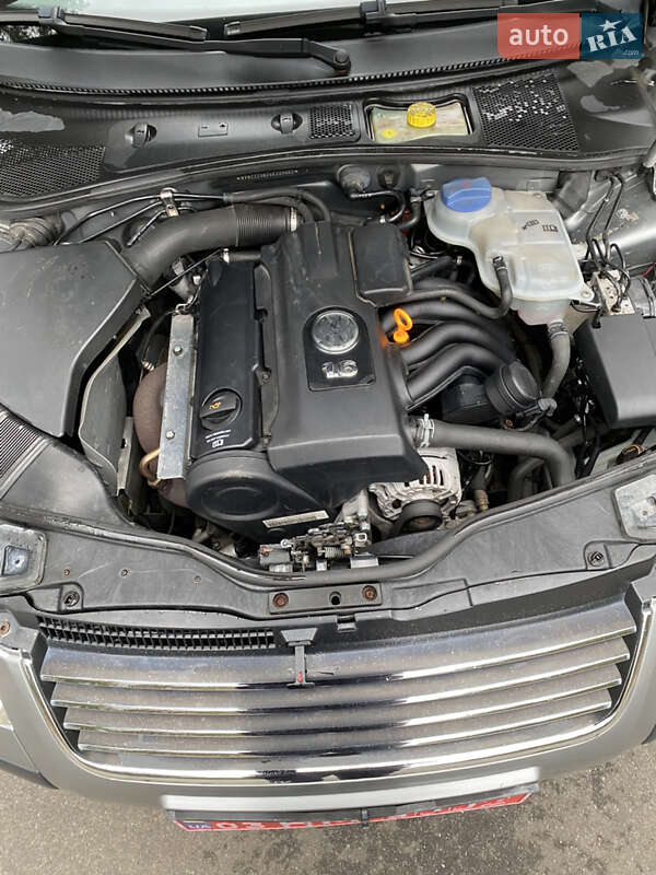 Универсал Volkswagen Passat 2003 в Киеве