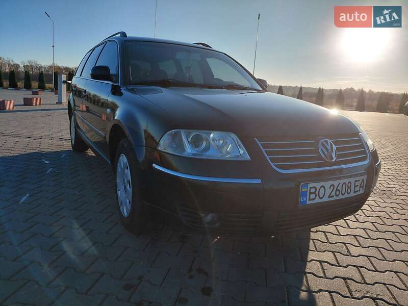 Универсал Volkswagen Passat 2001 в Черновцах