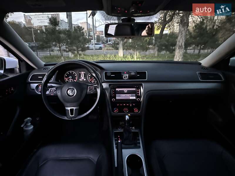 Седан Volkswagen Passat 2014 в Одесі фото 18 Седан Volkswagen Passat 2014 в Одесі