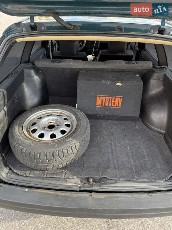 Універсал Volkswagen Passat 1990 в Харкові