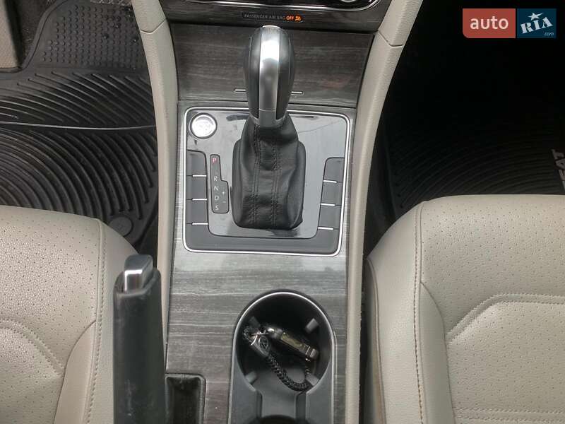 Седан Volkswagen Passat 2018 в Виннице