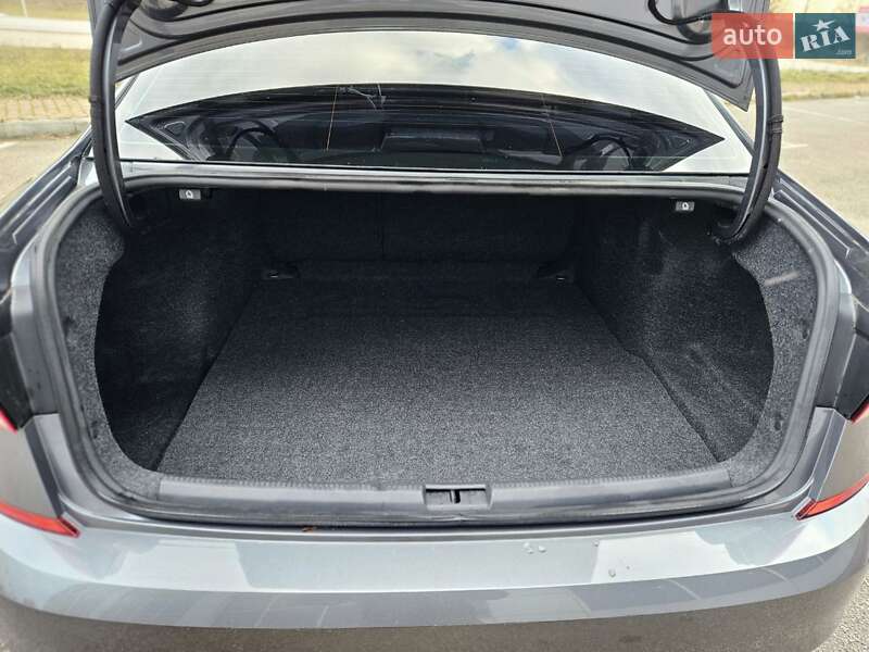 Седан Volkswagen Passat 2020 в Белой Церкви