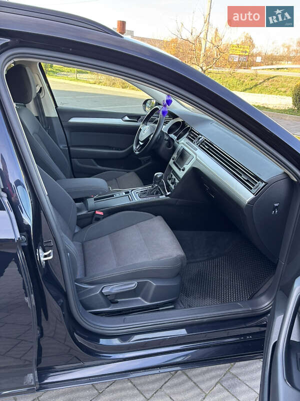 Универсал Volkswagen Passat 2015 в Львове фото 8 Универсал Volkswagen Passat 2015 в Львове