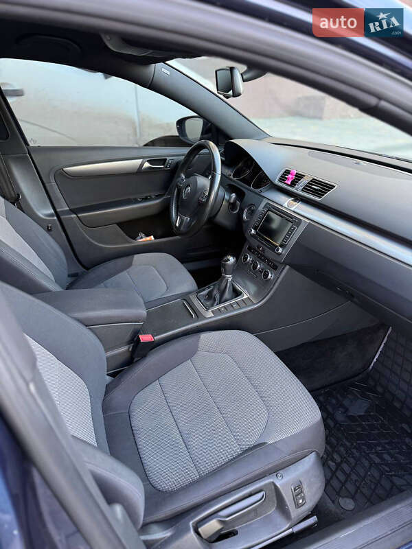 Универсал Volkswagen Passat 2013 в Тернополе фото 26 Универсал Volkswagen Passat 2013 в Тернополе