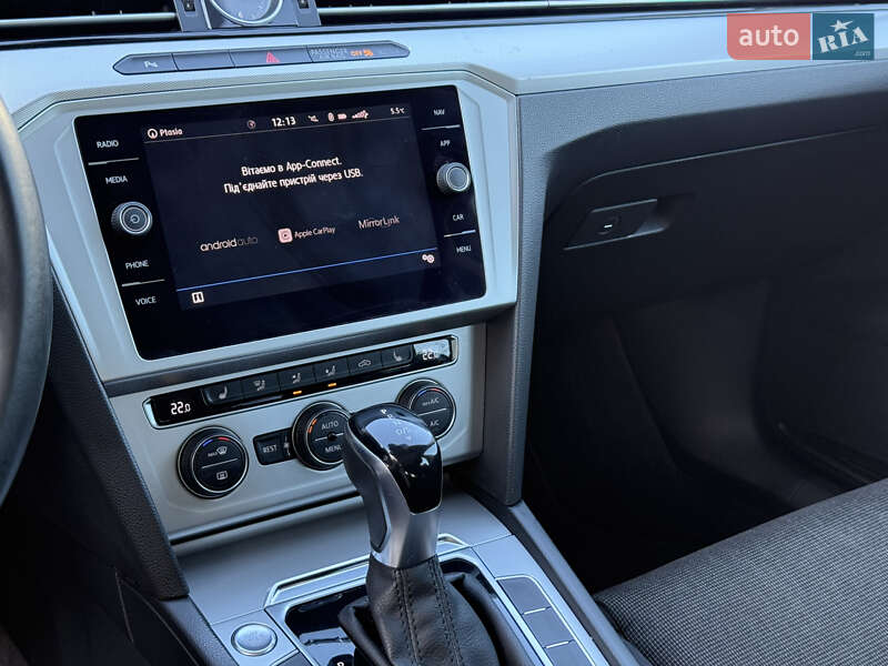 Универсал Volkswagen Passat 2018 в Дубно