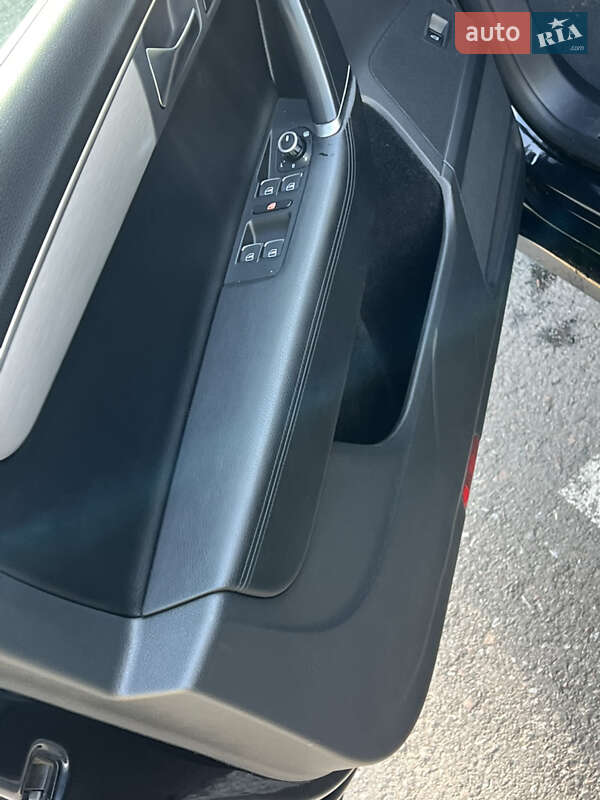 Седан Volkswagen Passat 2012 в Луцке фото 30 Седан Volkswagen Passat 2012 в Луцке