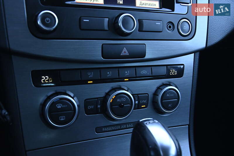 Универсал Volkswagen Passat 2012 в Бердичеве