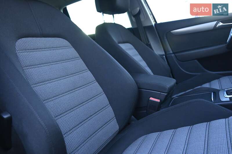 Универсал Volkswagen Passat 2012 в Бердичеве