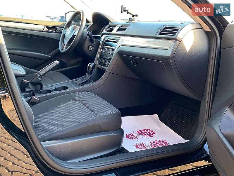 Седан Volkswagen Passat 2013 в Львове фото 16 Седан Volkswagen Passat 2013 в Львове