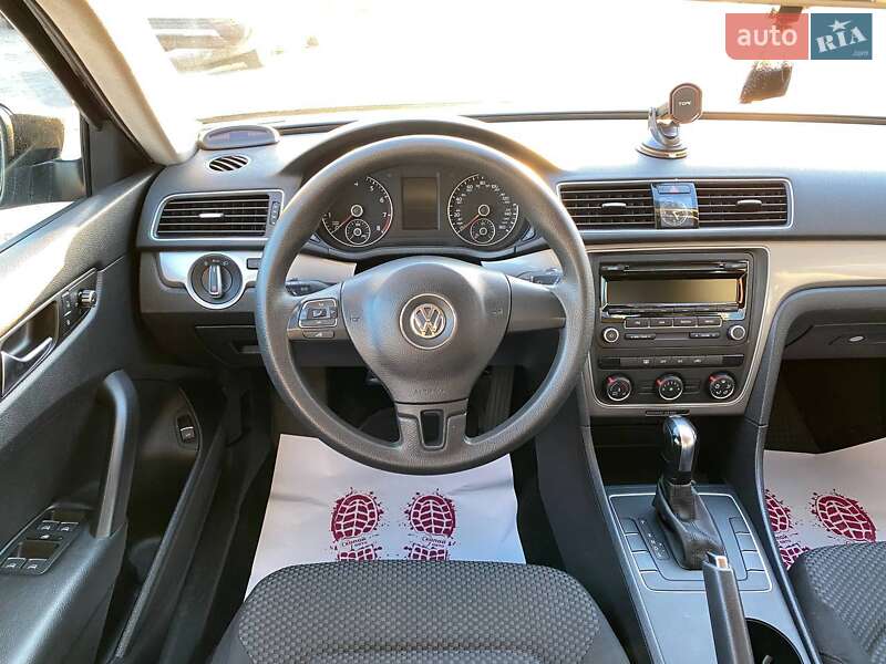 Седан Volkswagen Passat 2013 в Львове фото 19 Седан Volkswagen Passat 2013 в Львове