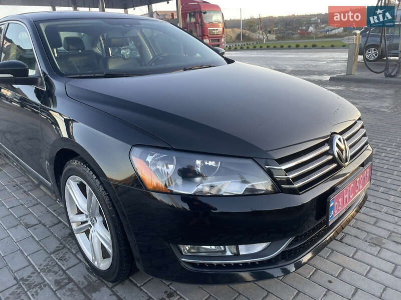 Седан Volkswagen Passat 2015 в Львове