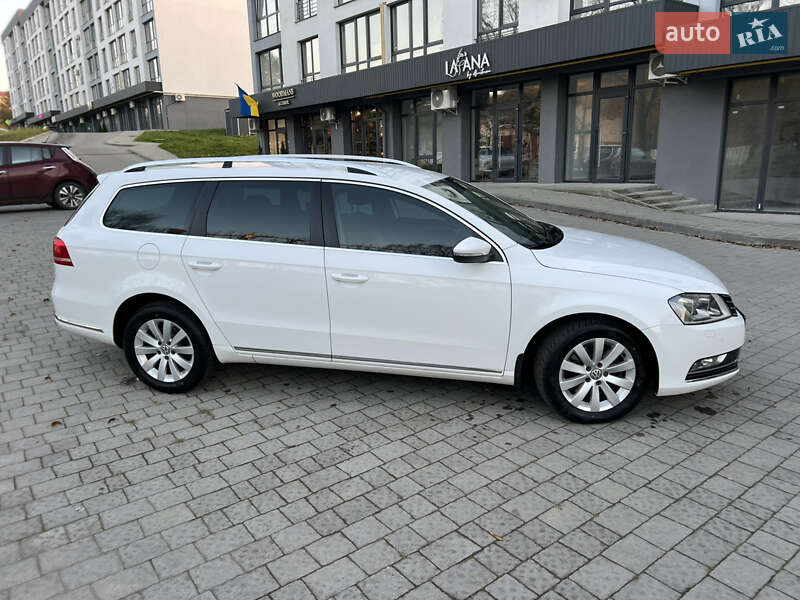 Универсал Volkswagen Passat 2011 в Львове фото 3 Универсал Volkswagen Passat 2011 в Львове