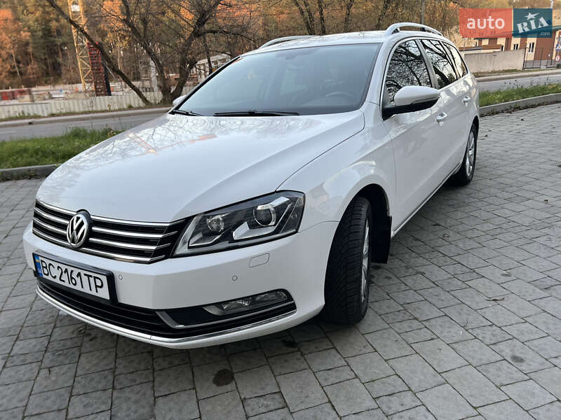 Универсал Volkswagen Passat 2011 в Львове фото 8 Универсал Volkswagen Passat 2011 в Львове