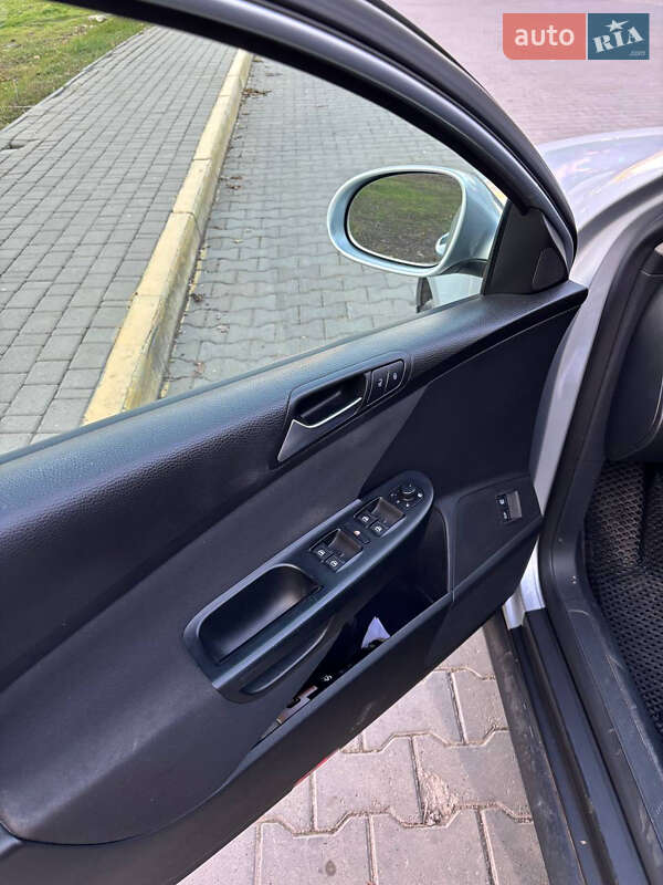 Универсал Volkswagen Passat 2009 в Черновцах фото 14 Универсал Volkswagen Passat 2009 в Черновцах