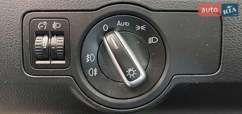 Універсал Volkswagen Passat 2013 в Львові фото 11 Універсал Volkswagen Passat 2013 в Львові