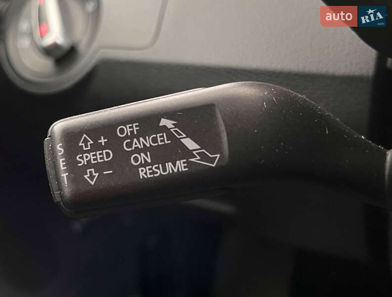 Універсал Volkswagen Passat 2013 в Львові фото 10 Універсал Volkswagen Passat 2013 в Львові