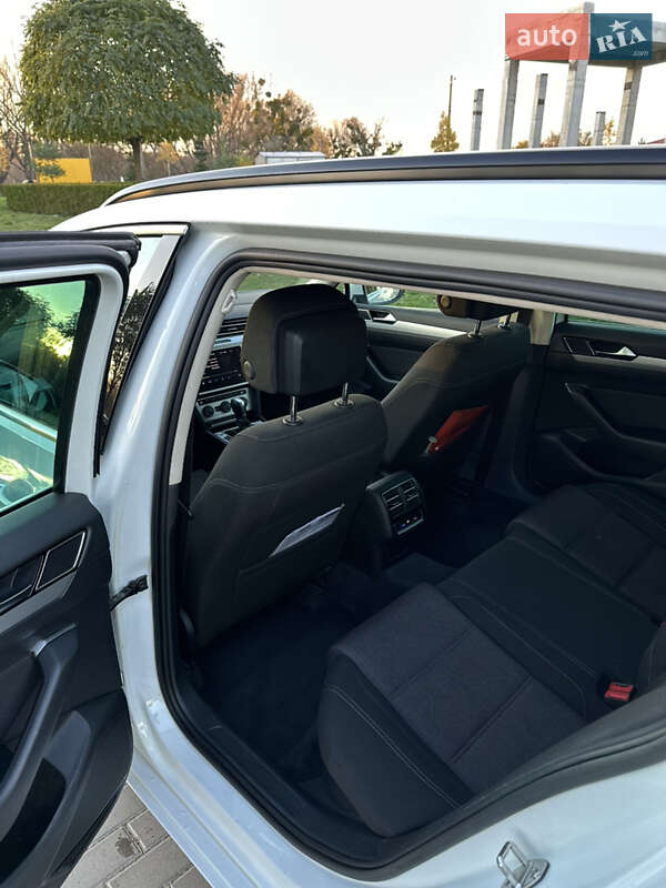 Универсал Volkswagen Passat 2017 в Умани