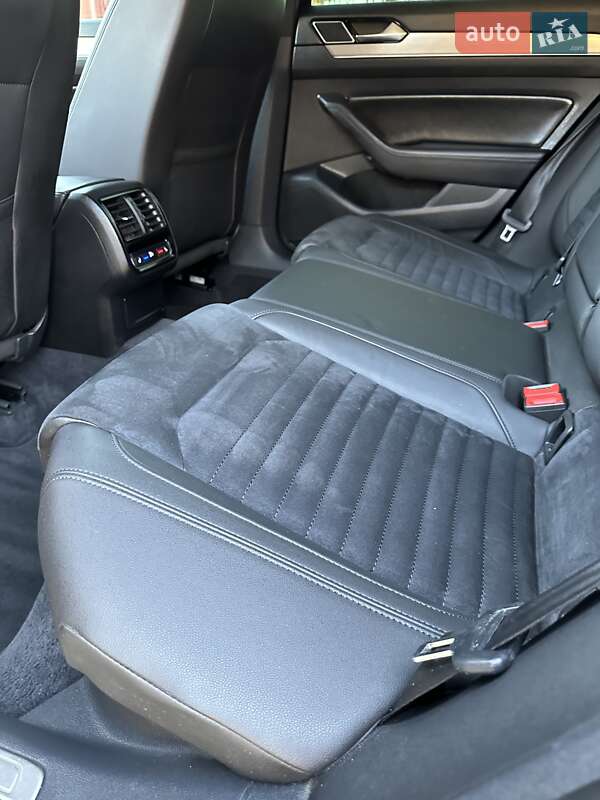 Универсал Volkswagen Passat 2019 в Стрые фото 105 Универсал Volkswagen Passat 2019 в Стрые