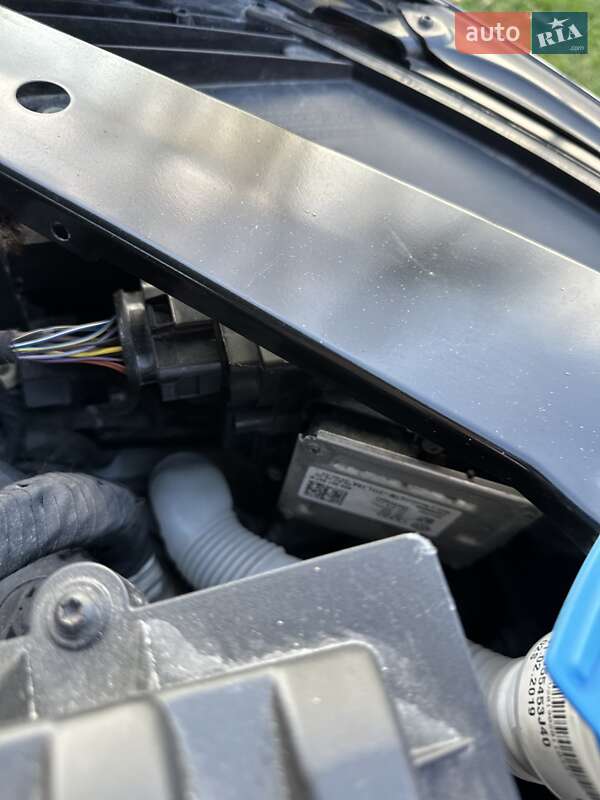 Универсал Volkswagen Passat 2019 в Стрые фото 154 Универсал Volkswagen Passat 2019 в Стрые