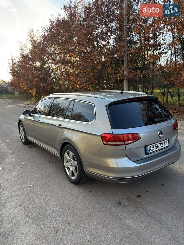 Универсал Volkswagen Passat 2015 в Житомире фото 12 Универсал Volkswagen Passat 2015 в Житомире