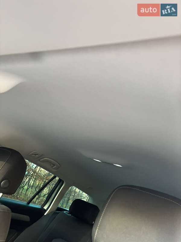 Универсал Volkswagen Passat 2015 в Житомире фото 27 Универсал Volkswagen Passat 2015 в Житомире