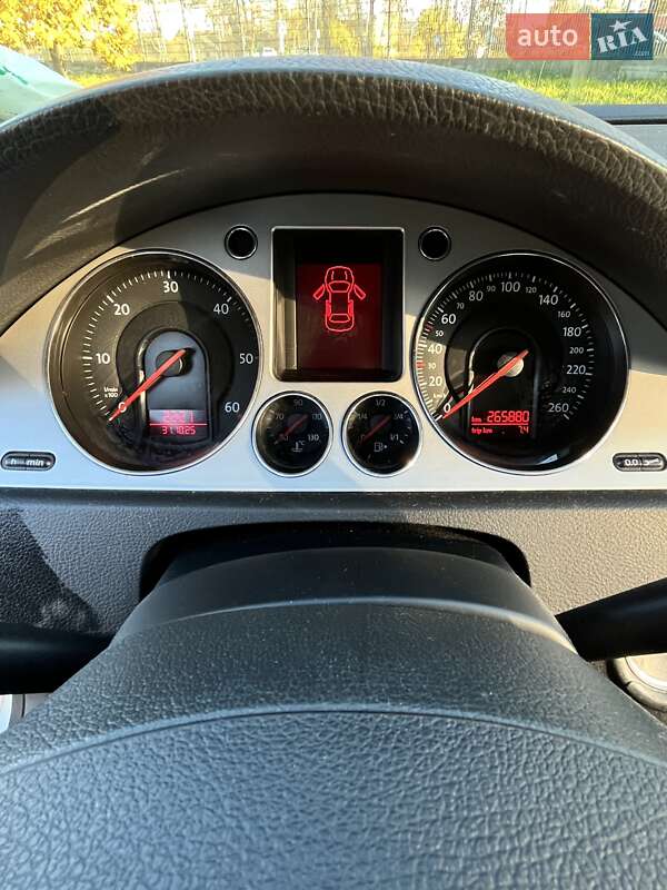 Седан Volkswagen Passat 2008 в Житомире